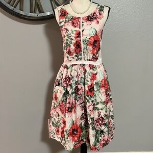 ADRIANNA PAPELL Floral Pink Dress with Butterfly Design